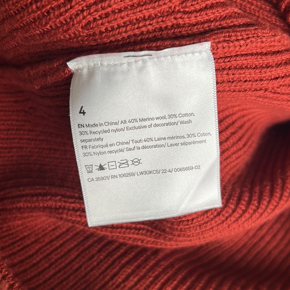 Lululemon Merino Wool-Blend Ribbed Turtleneck Sweater in Cayenne - Picture 5 of 7